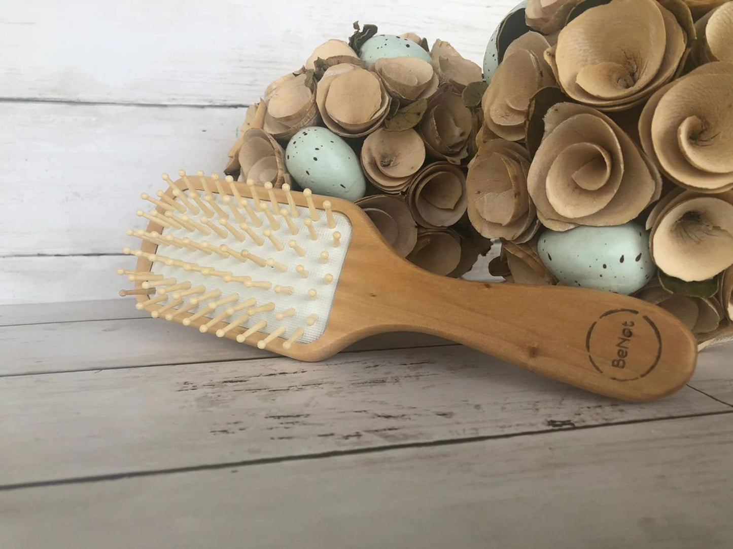 Brosse démélante en bambou - massage du cuir chevelu & soin naturel